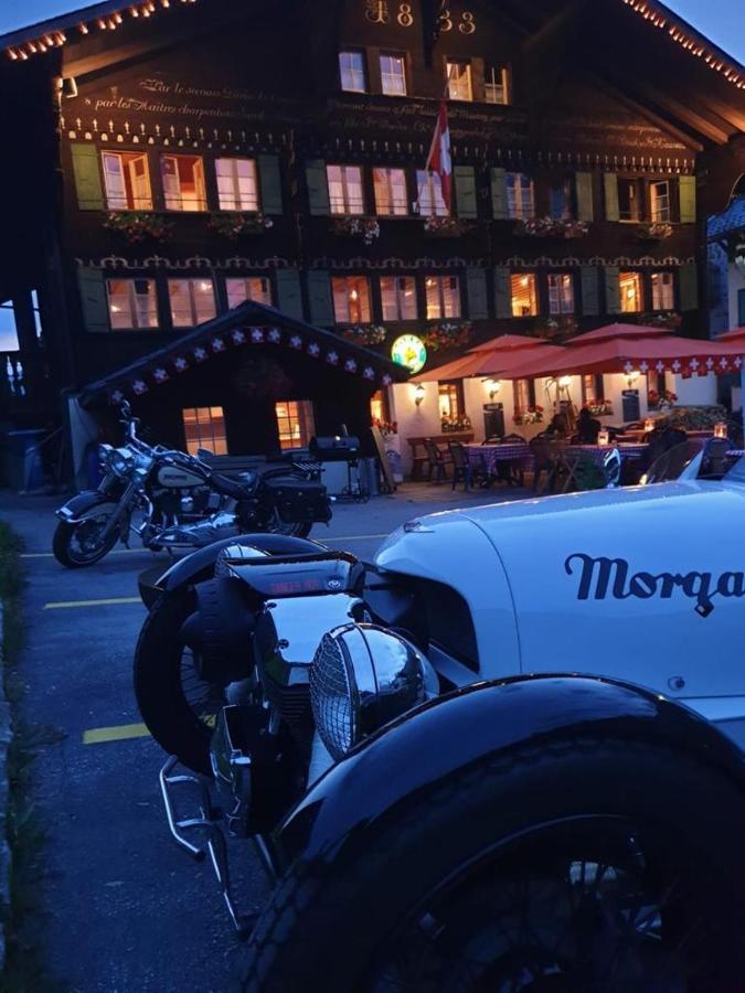 Auberge De L'Ours Vers L'Eglise 외부 사진