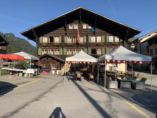 Auberge De L'Ours Vers L'Eglise 외부 사진